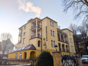 Szarotka, Polanica Zdrój
